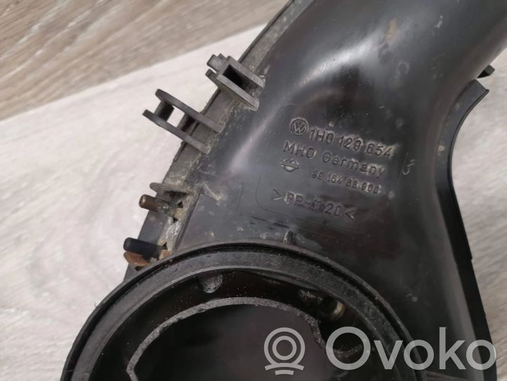 3900060963 Volkswagen Golf III Air intake hose/pipe, 59.00 € | RRR 
