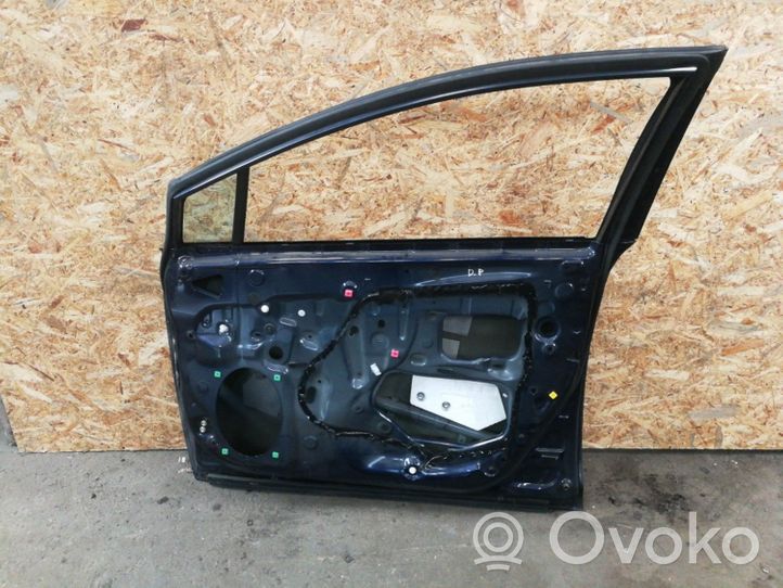 Toyota Avensis T270 Front door 
