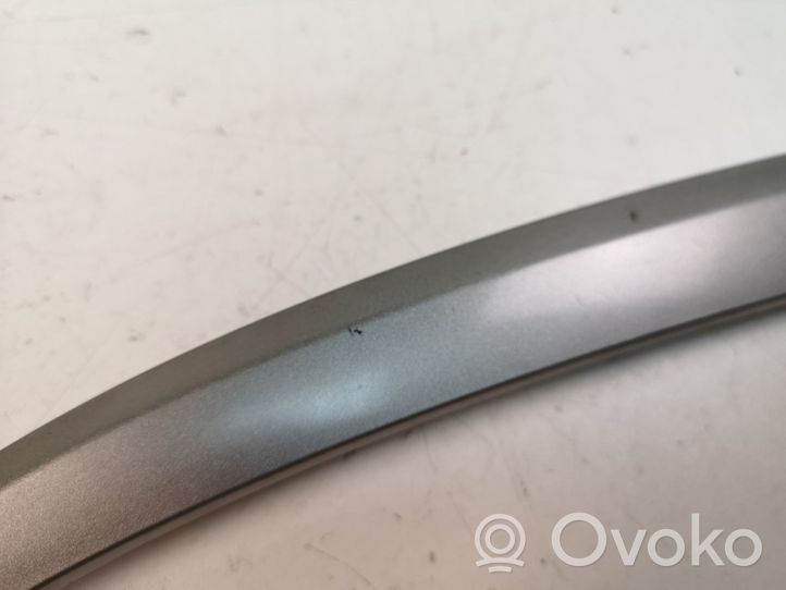 Mazda 5 Rivestimento della maniglia interna per portiera anteriore C51368D41