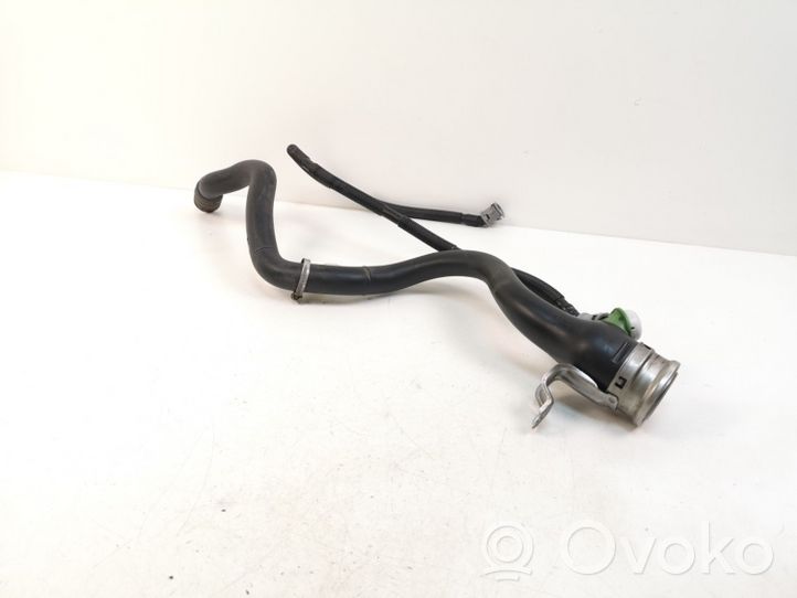 BMW 1 F20 F21 Tuyau de remplissage de réservoir de carburant 7244020