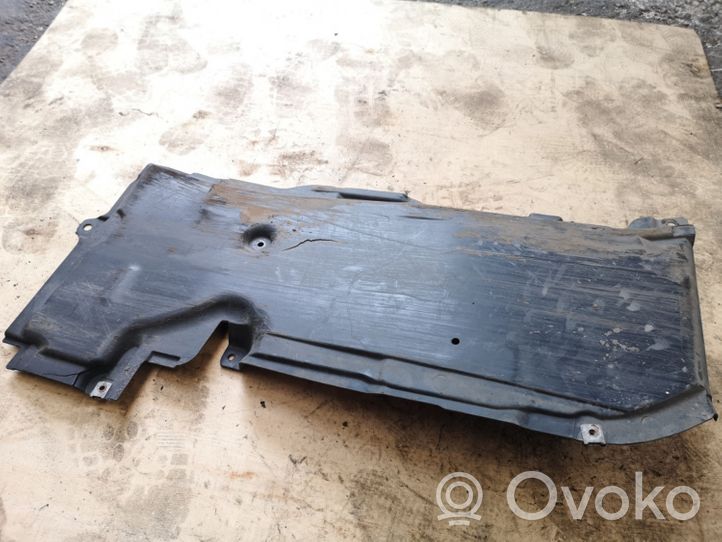 Mercedes-Benz A W169 Center/middle under tray cover A1695201123
