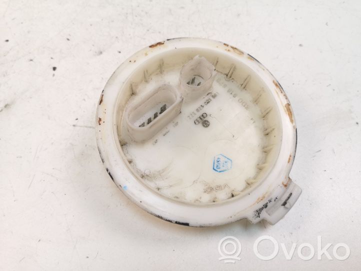 Audi A8 S8 D3 4E Fuel tank cap 3D0919679