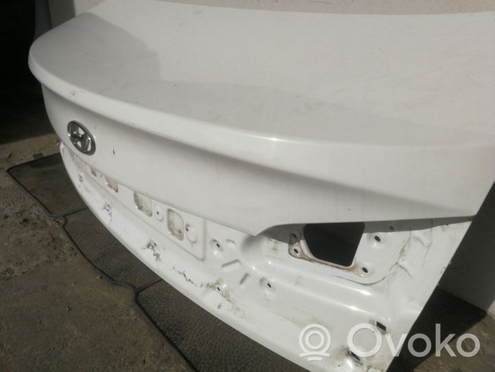 Hyundai i40 Tailgate/trunk/boot lid 