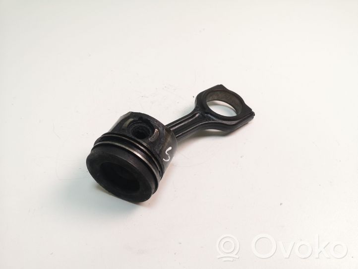 Ford Focus Piston 