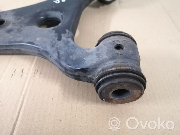 Mercedes-Benz B W245 Front lower control arm/wishbone 