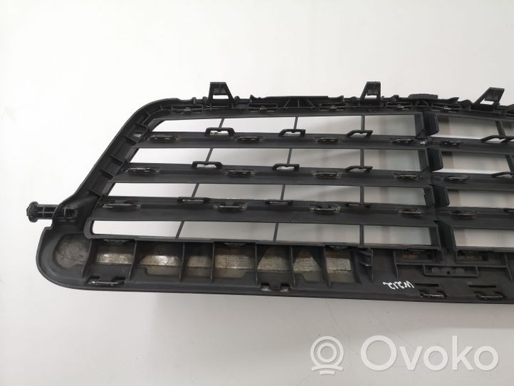 Mercedes-Benz E W212 Grille de calandre avant A2128800183