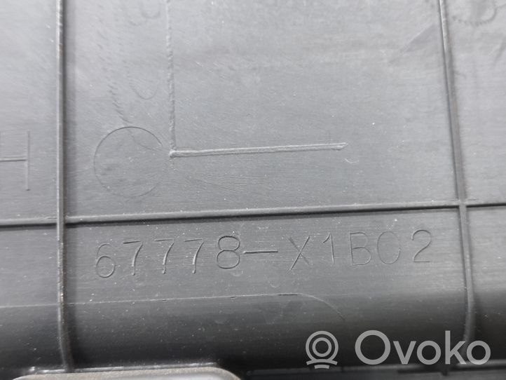 Toyota RAV 4 (XA20) Garniture de panneau carte de porte avant 67778X1B02