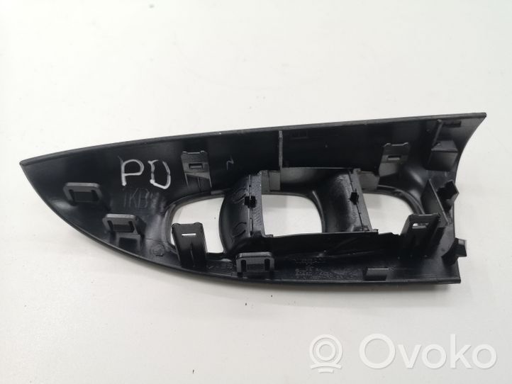 Nissan Juke I F15 Rivestimento pulsantiera finestrino della portiera anteriore 809601KA2A