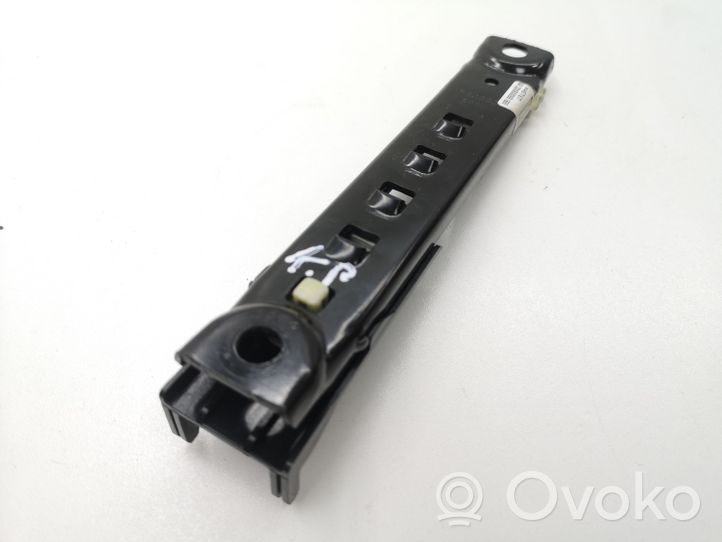 Opel Mokka Rail de réglage hauteur de ceinture de sécurité 13585757