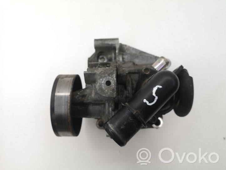 Mazda 6 Pompe de circulation d'eau SH01151H0