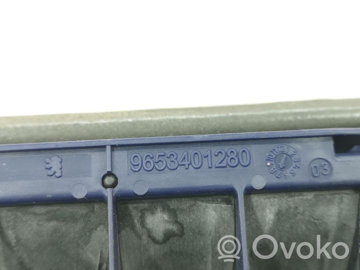 Citroen C5 Válvula de presión del panel lateral trasero 9653401280