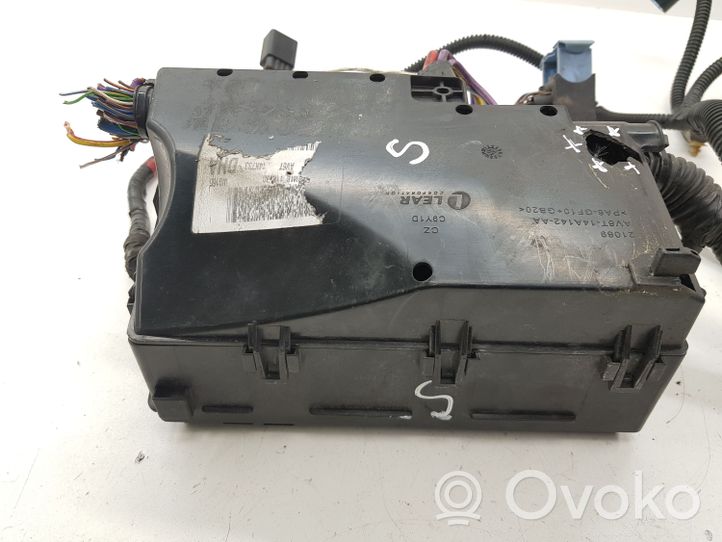 Ford Grand C-MAX Module de fusibles AV6T14K733DHA