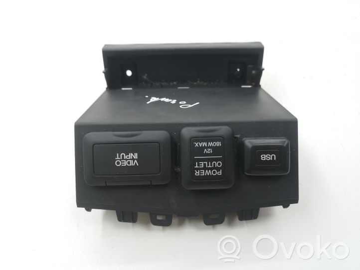 Honda CR-V Gniazdo / Złącze USB 83410T0AH510M1