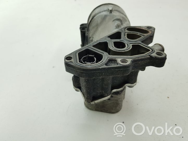 Ford Grand C-MAX Oil filter mounting bracket 