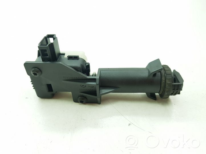 Mercedes-Benz B W245 Motorino del tappo del serbatoio del carburante A2038201997