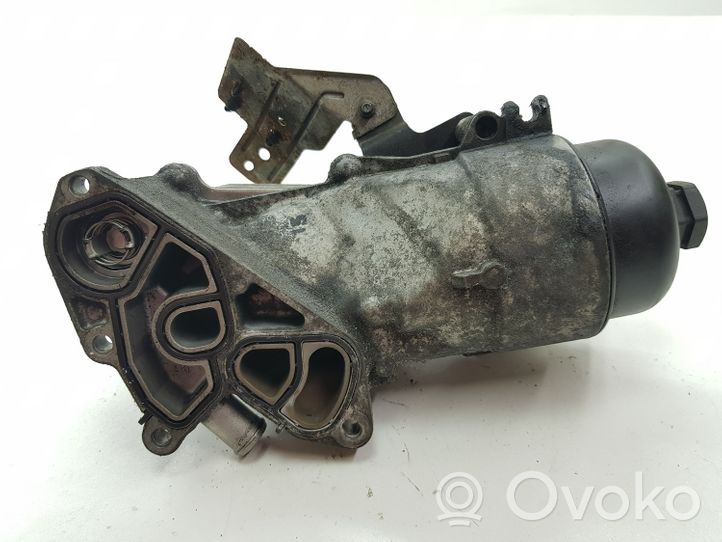 Ford C-MAX II Supporto di montaggio del filtro dell’olio 