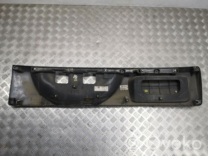 Honda CR-V Garniture de hayon 74890SCAN01120