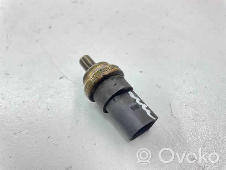 Audi A8 S8 D3 4E Sonde de température de liquide de refroidissement 06A919501A