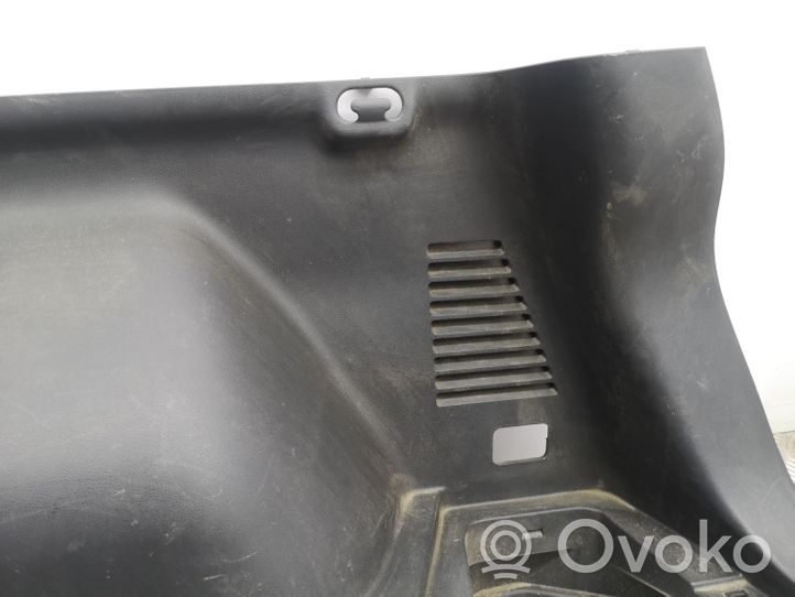 Nissan Qashqai+2 Tavaratilan/takakontin alempi sivuverhoilu 84950EY10A