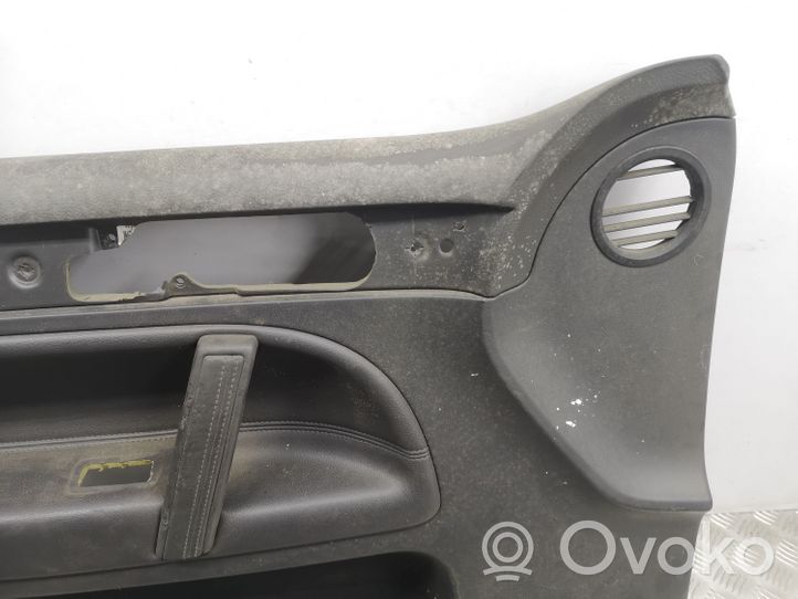 Volkswagen Touareg I Rivestimento del pannello della portiera anteriore 7L6867012042