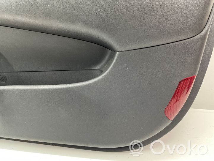 Hyundai i30 Rivestimento del pannello della portiera anteriore 823602R000