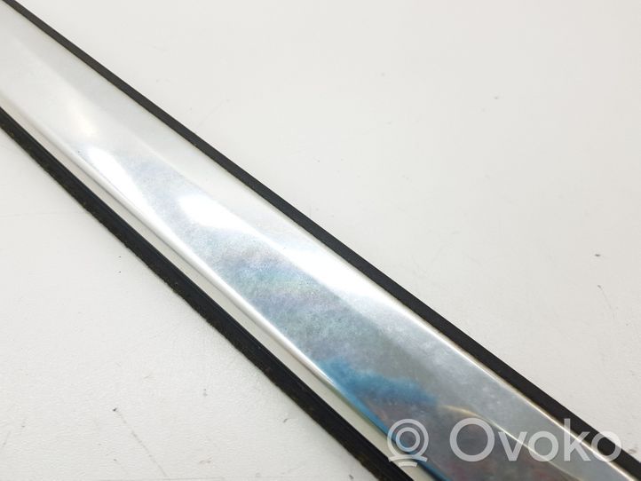 Citroen DS4 Rivestimento modanatura del vetro della portiera anteriore 9687378977