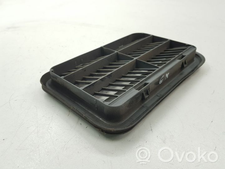 Ford Mondeo MK V Quarter panel pressure vent AG13B280B63AC