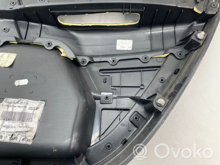 Citroen C4 II Apšuvums aizmugurējām durvīm 96874252ZD