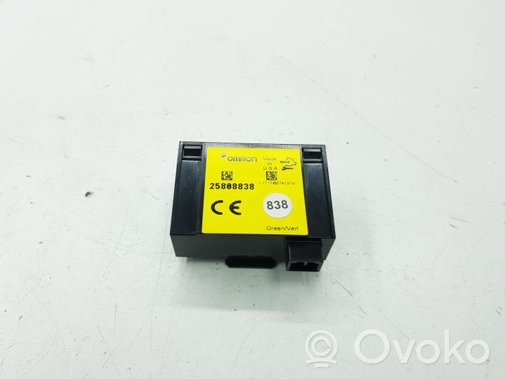 Opel Antara Moduł / Sterownik systemu uruchamiania bezkluczykowego 25808838