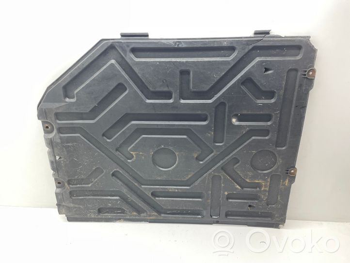 Mercedes-Benz A W168 Copertura sottoscocca centrale A1686190438