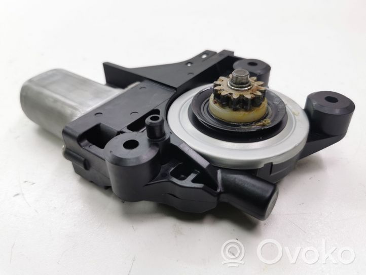 Ford Kuga I Moteur de lève-vitre de porte avant 979037101