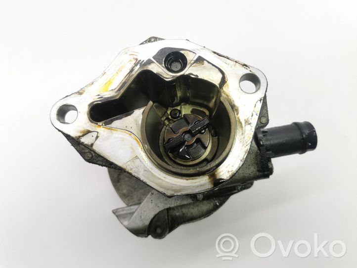 Nissan Qashqai Alipainepumppu 8200577807