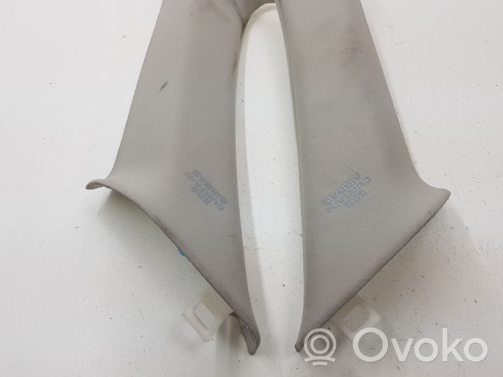 Toyota Avensis T250 Rivestimento montante (C) 6247105080