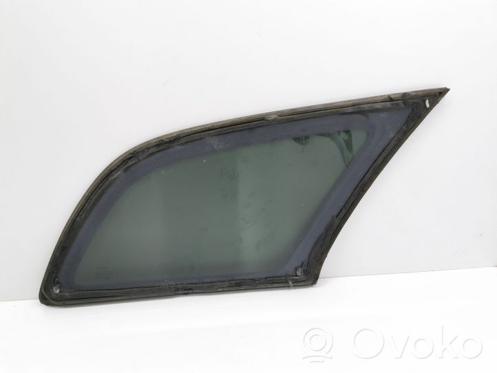 Toyota Avensis T250 Rear side window/glass E643R006723