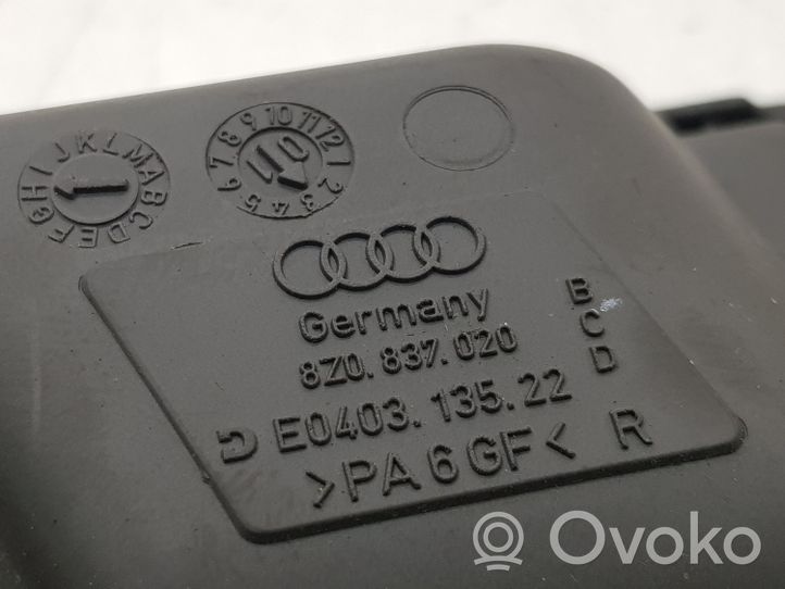 Audi A2 Poignée inférieure de porte avant 8Z0837020