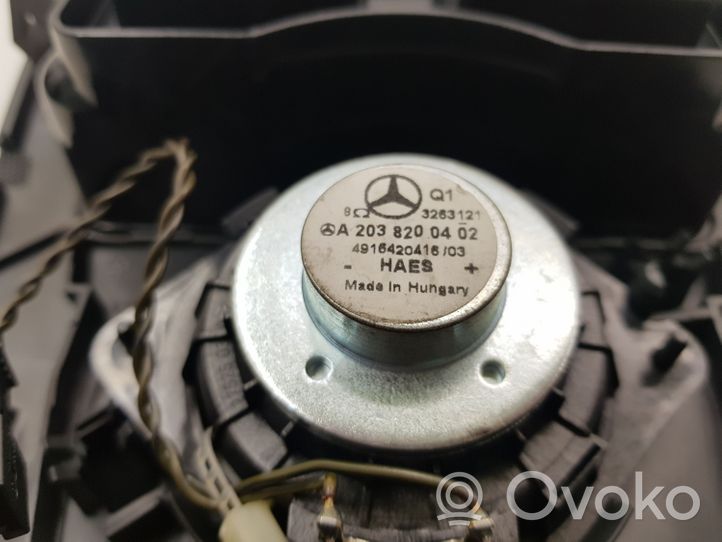 Mercedes-Benz CLK A209 C209 Dysze / Kratki środkowego nawiewu deski rozdzielczej A2098300754
