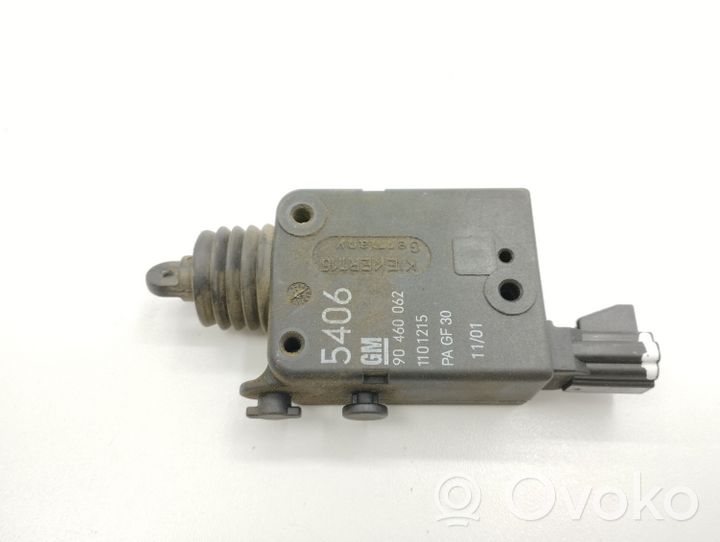 Opel Vectra B Stellmotor Heckklappe Kofferraumdeckel 90460062