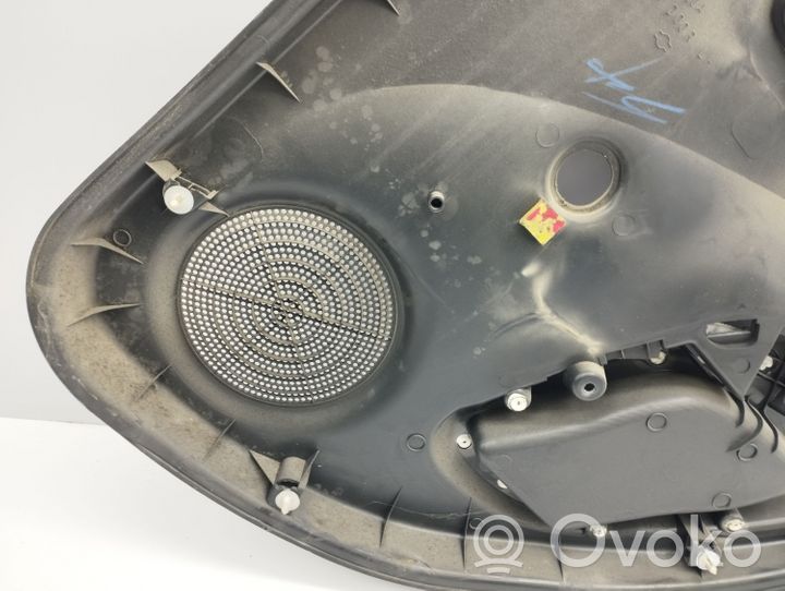 Nissan Micra Verkleidung Tür hinten 82923