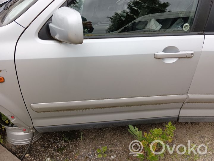 Honda CR-V Front door 