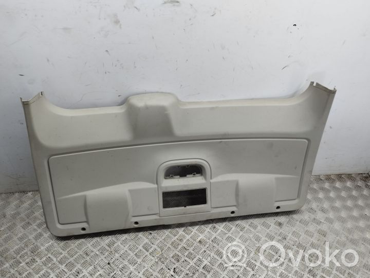 Chrysler Voyager Tailgate/boot cover trim set 