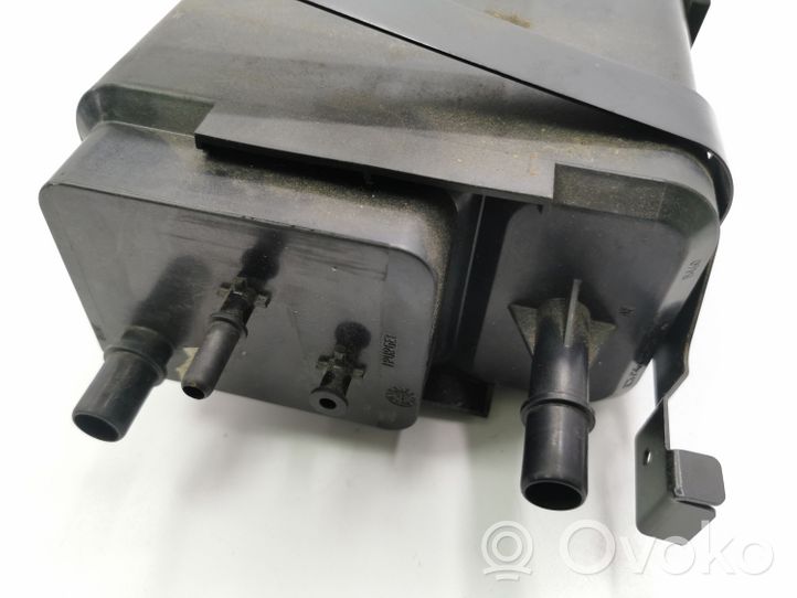 Maserati Quattroporte Cartouche de vapeur de carburant pour filtre à charbon actif 185135