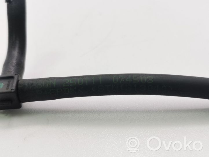 Opel Antara Fuel return line/hose 250111