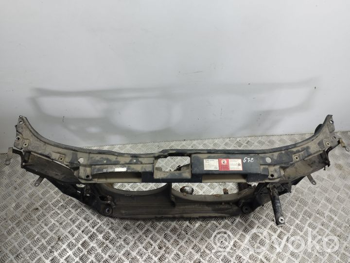 Audi A4 S4 B5 8D Pannello di supporto del radiatore 