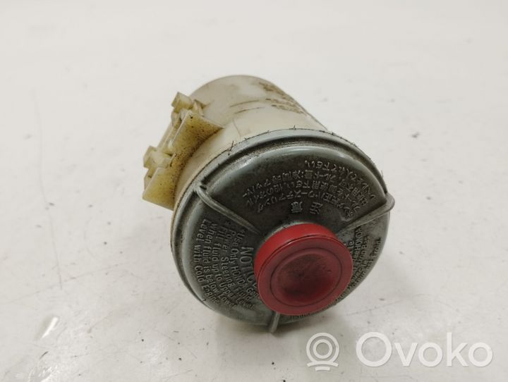 Honda CR-V Power steering fluid tank/reservoir 