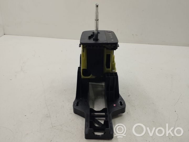 Mercedes-Benz B W245 Gear selector A13700709