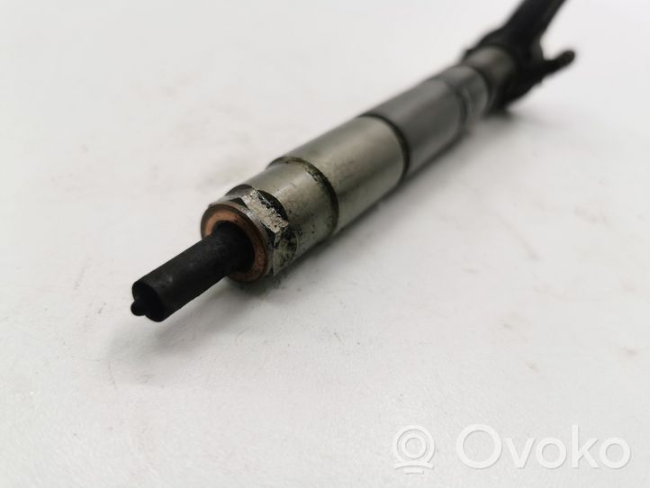 Chrysler Voyager Injecteur de carburant 15062058F