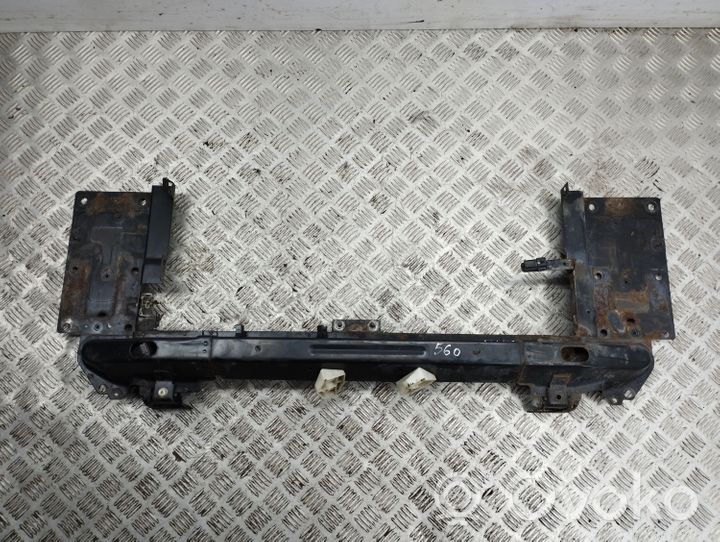 Nissan Murano Z50 Traverse inférieur support de radiateur 