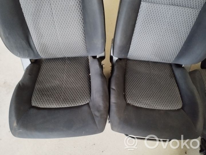 Nissan X-Trail T31 Interior set 