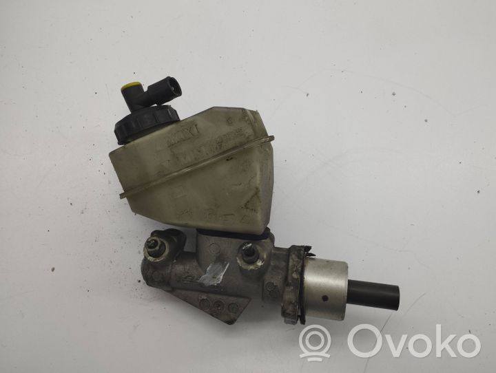 Renault Kangoo I Główny cylinder hamulca 7700417649