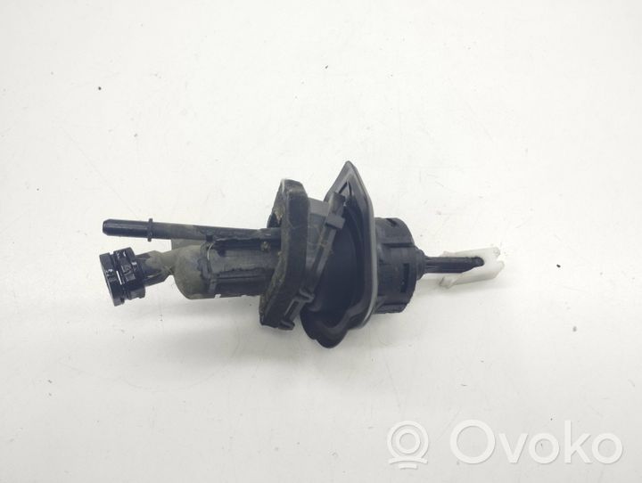 Ford Grand C-MAX Clutch master cylinder 3M57A543BF